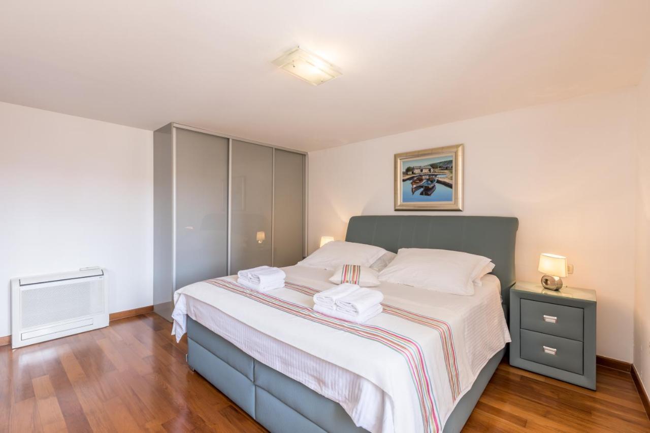 Peristil Apartment 斯普利特 外观 照片