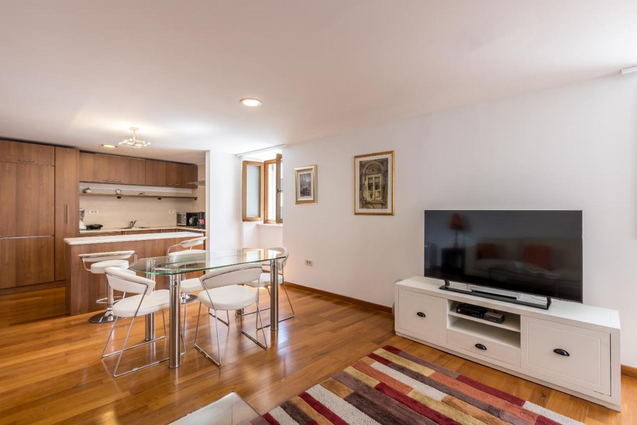 Peristil Apartment 斯普利特 外观 照片