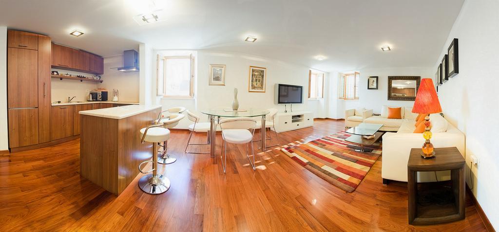 Peristil Apartment 斯普利特 外观 照片
